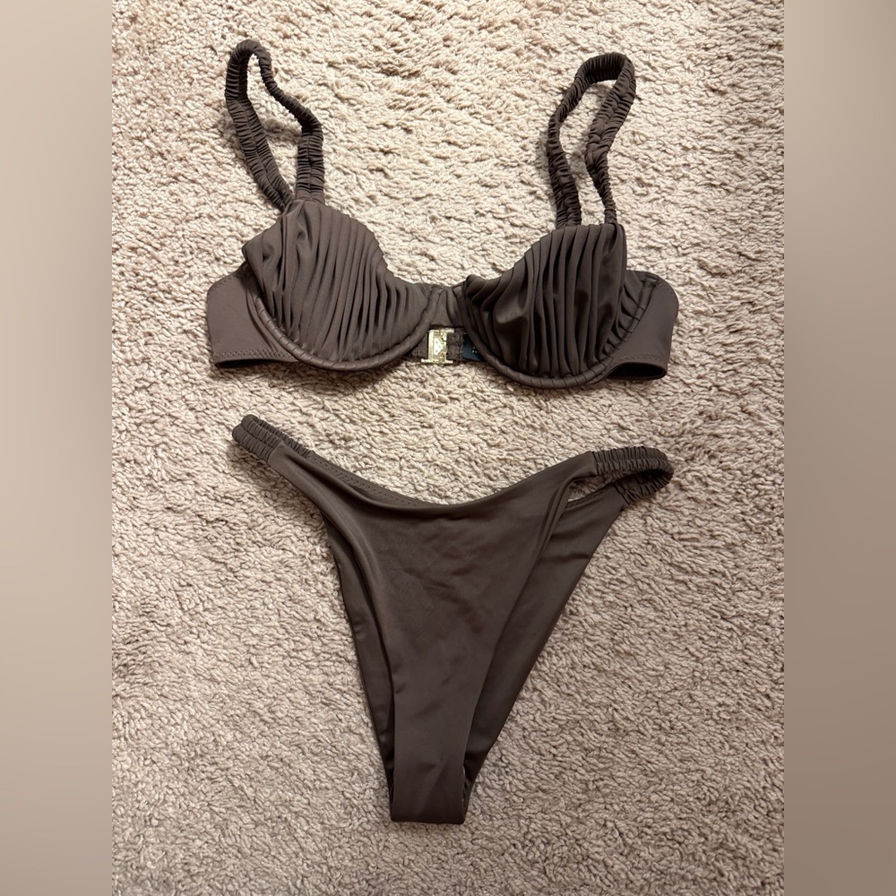 NWOT Palm Swimwear Flavia Bikini Set - Picture 2 of 6